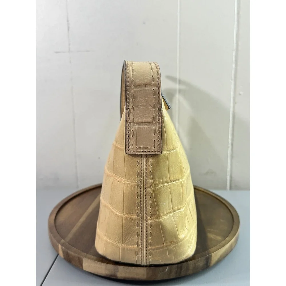 Fossil Baguette Bag Women Small Cream Croc Embossed Leather Zip Shoulder Bag